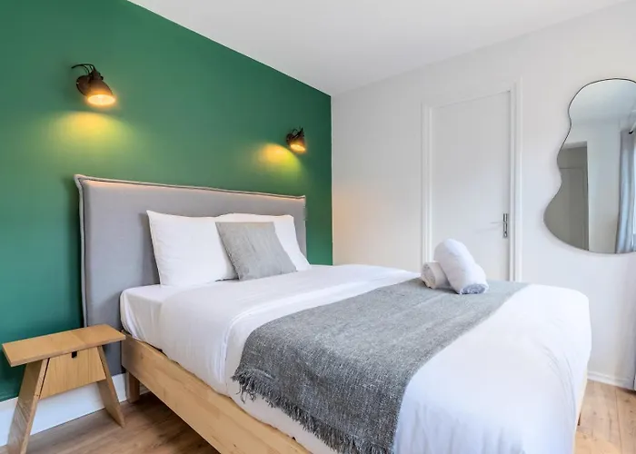 One-Bedroom Apartment In Old Lille